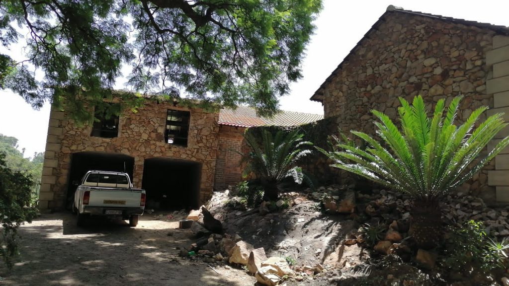Newlands Building Projects working on a New Dream Home