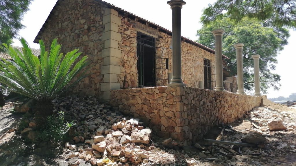 Newlands Building Projects working on a New Dream Home