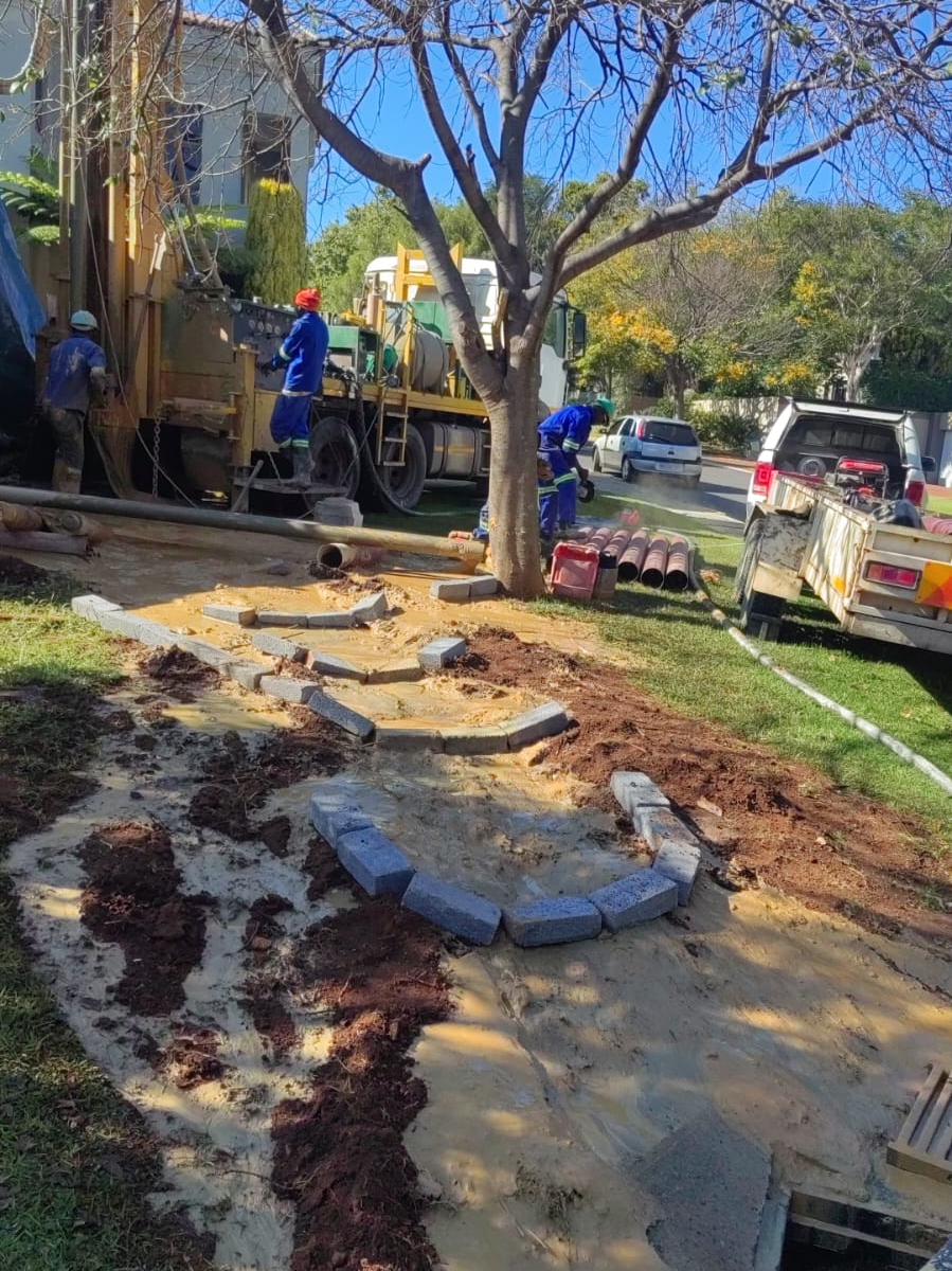 Borehole Drilling by Experts